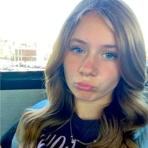 Meet your Posher, Brianna